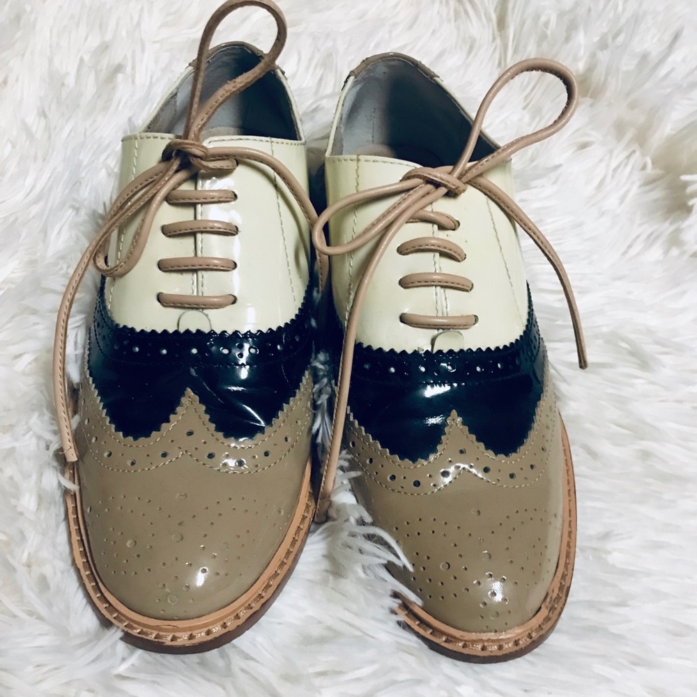 Women’s Oxford Shoes